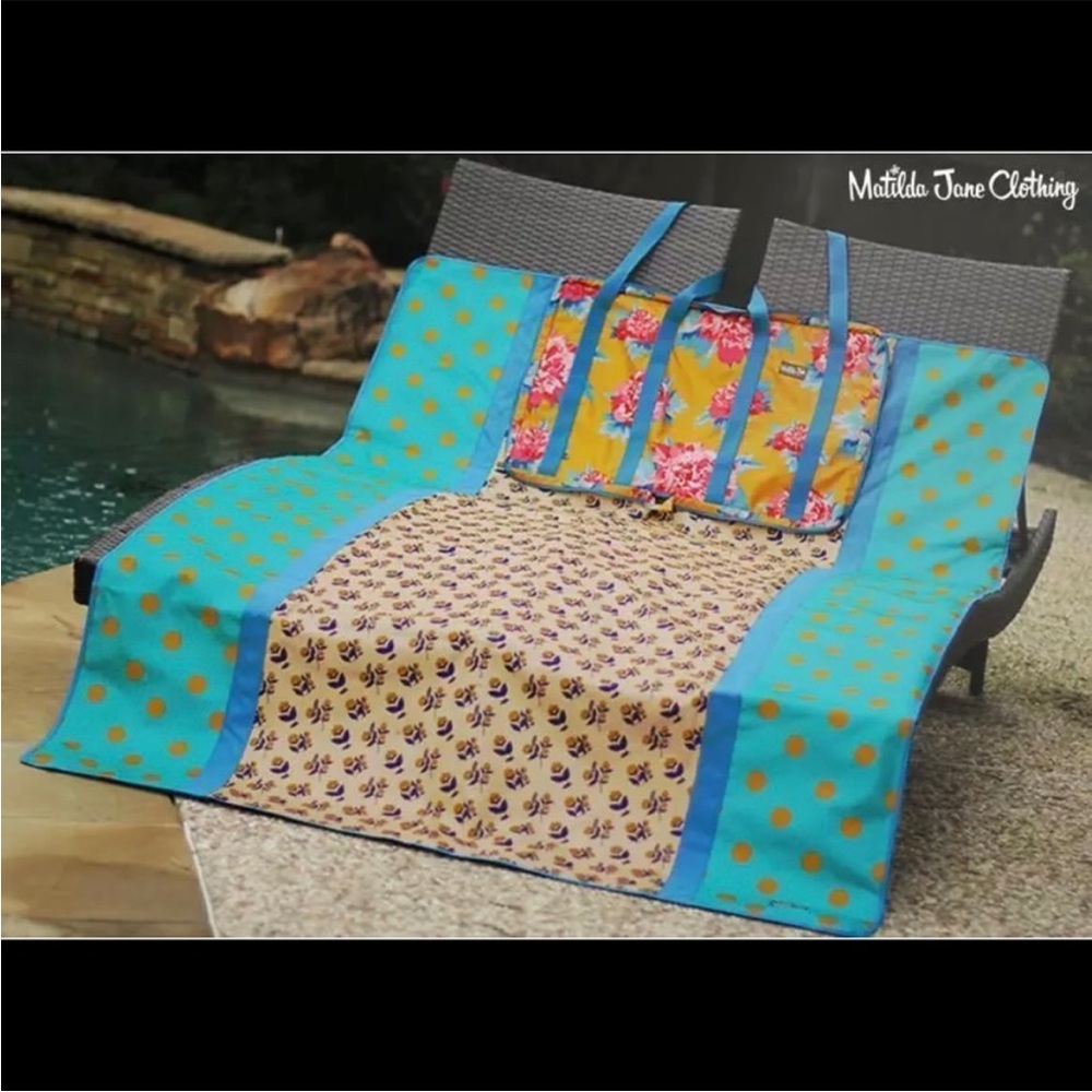 Matilda Jane Blue and Yellow Blanket with Geometric Pattern